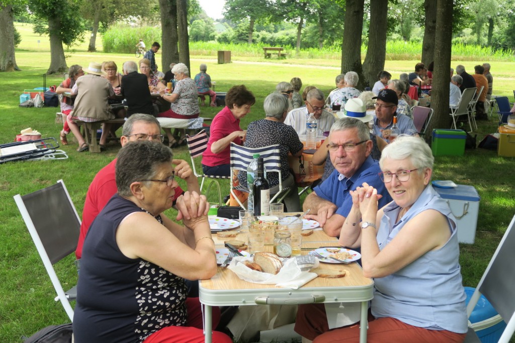 2018-06-02-Chorale-Pipriac-pique-nique (112).jpg